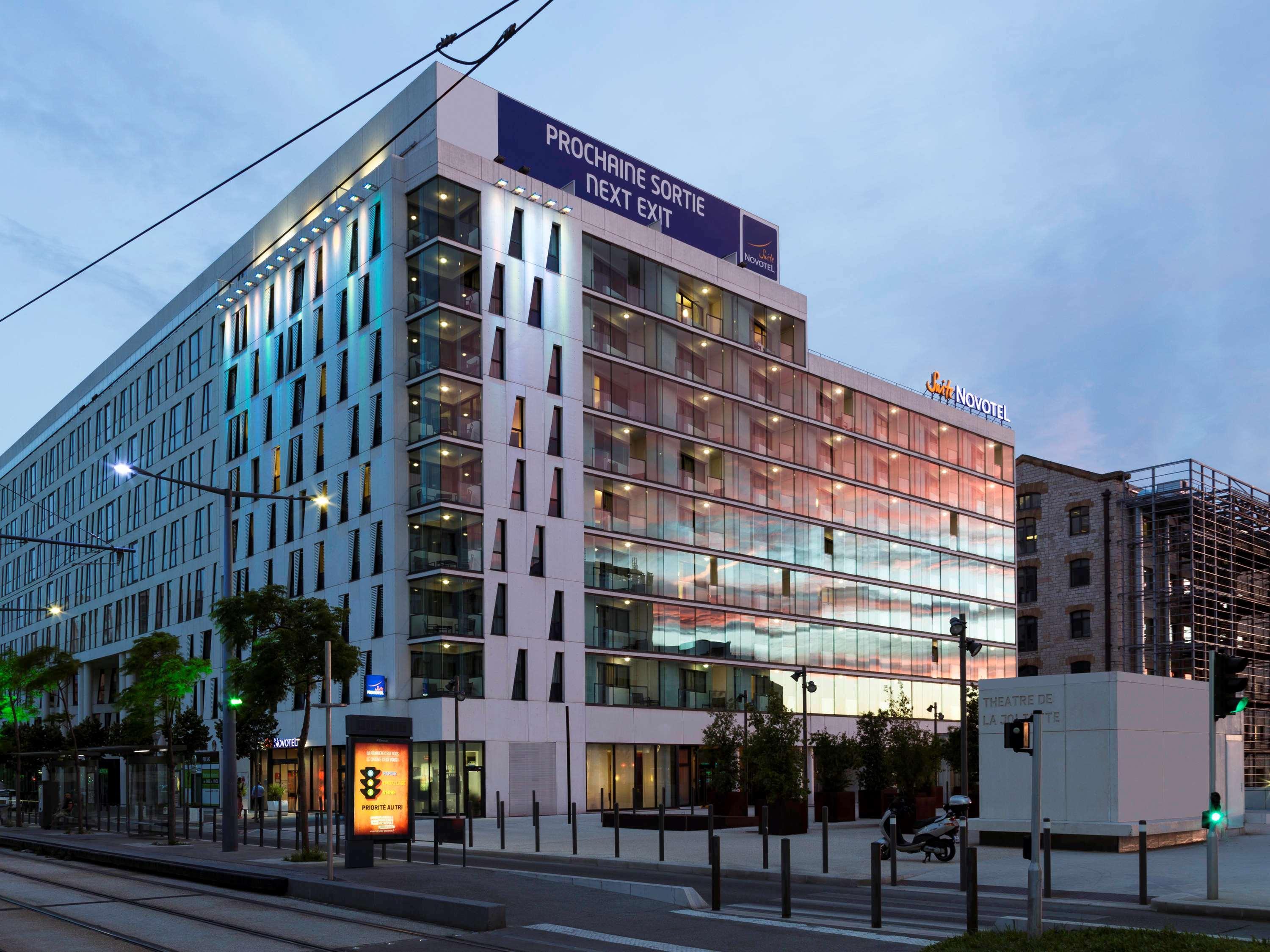 โนโวเทล สวีท มาร์เซย ซองทร์ ยูโรเมด Hotel มาร์กเซย ภายนอก รูปภาพ
