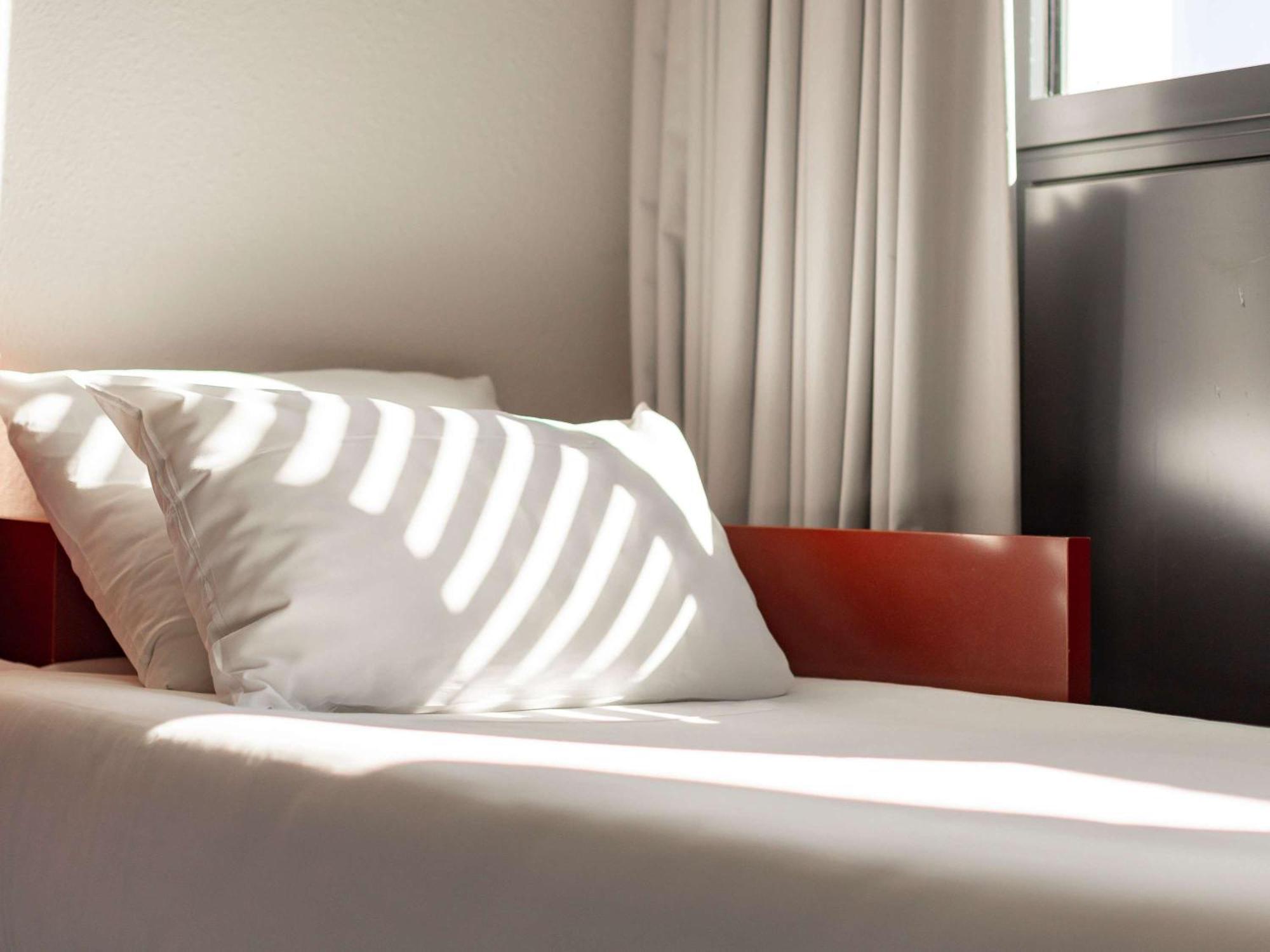 โนโวเทล สวีท มาร์เซย ซองทร์ ยูโรเมด Hotel มาร์กเซย ภายนอก รูปภาพ